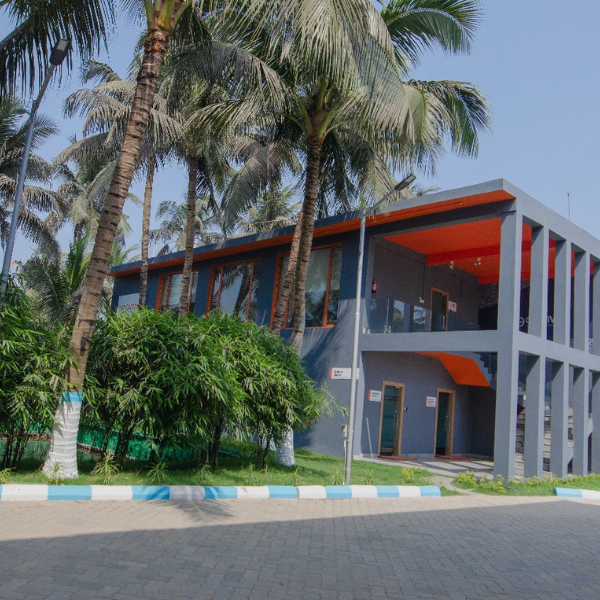 India Office Branch - Vertical.png - [113810]